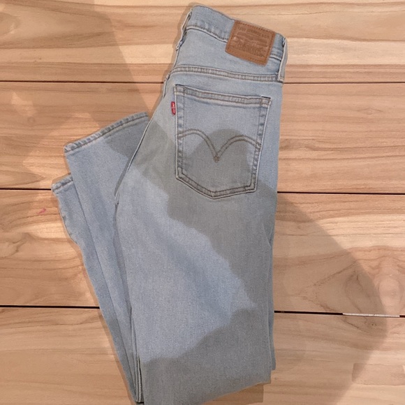 Levi’s Wedgie Jeans - size 26 - Picture 2 of 3